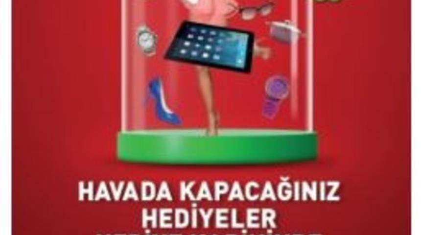 Forum Gaziantep&rsquo;te Hediye Kabini&rsquo;ne Merakla Girenler Mutlu &Ccedil;ıkıyor