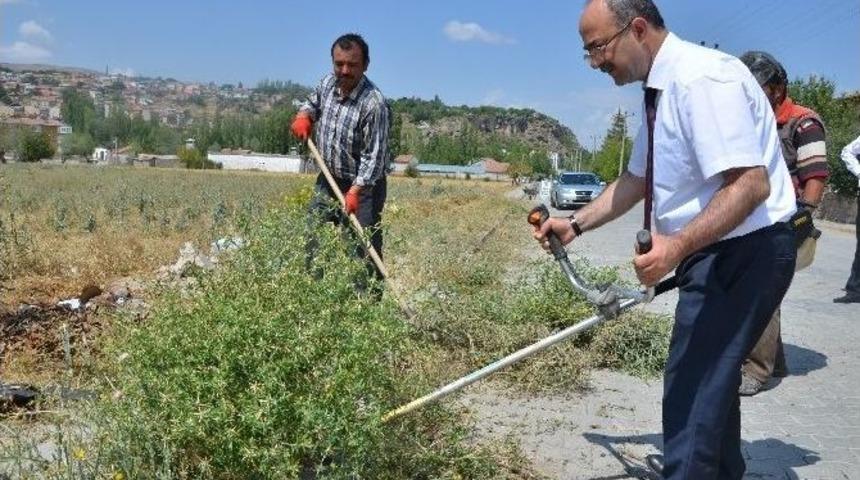 &rsquo;marka Belediyecilik&rsquo; Parolasıyla Yola &Ccedil;ıkan Başkan G&uuml;lc&uuml;oğlu &Ccedil;im Bi&ccedil;iyor, Yol S&uuml;p&uuml;r&uuml;yor