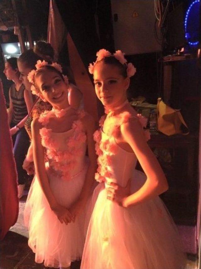Çukurova Üniversiteli Balerinler İzmir’de Ayakta Alkışlandı 1