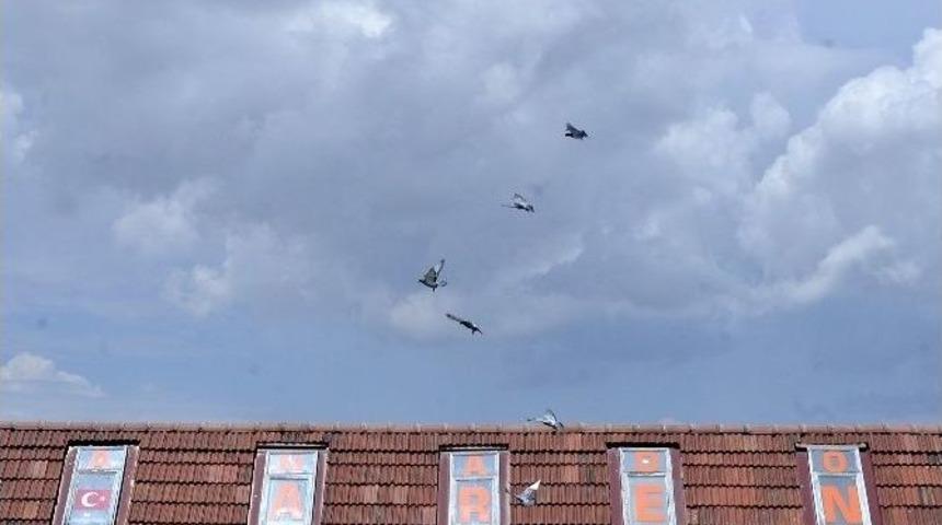 Tepebaşı&rsquo;nın G&uuml;vercinleri 440 Kilometre Kanat &Ccedil;ırptı