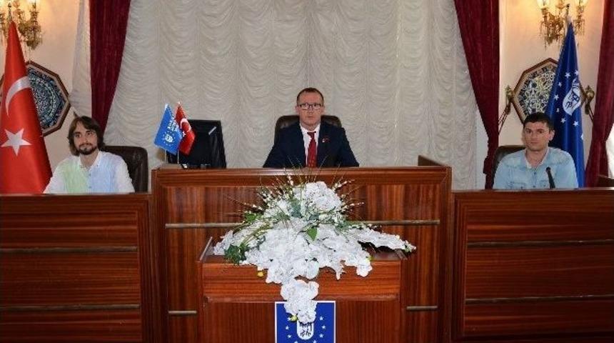 Kosovalı &Ouml;ğrenciler Bursa&rsquo;da