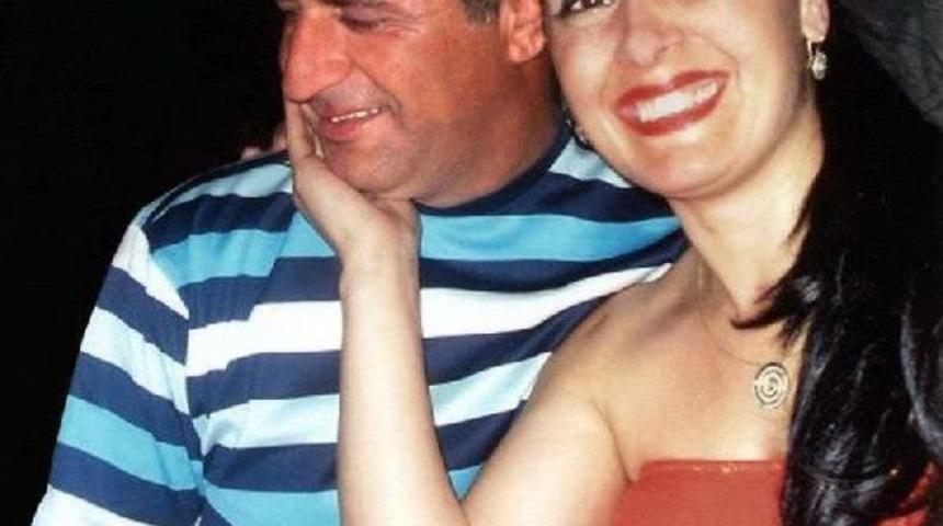 &Ouml;ld&uuml;rd&uuml;ğ&uuml; Eşiyle Yan Yana Toprağa Verildi