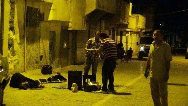 Suriyeli Kadın Yolda Kurşunlanarak &Ouml;ld&uuml;r&uuml;ld&uuml; 1