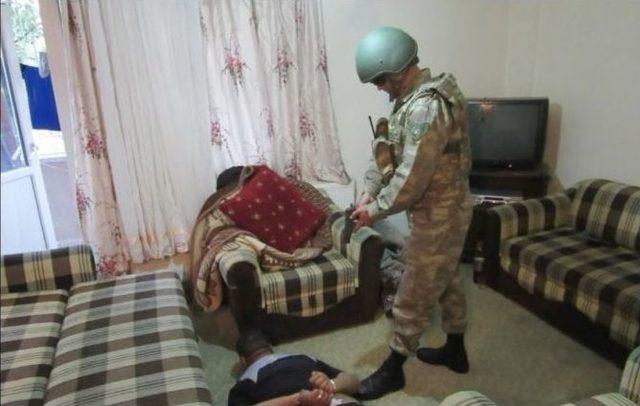 Ankara&rsquo;da Jandarmadan Pkk/kck Operasyonu 1