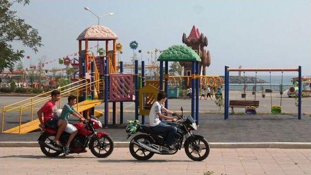 Kasksız Motosiklet Kullanımı Tehlikeye Davetiye &Ccedil;ıkarıyor 1