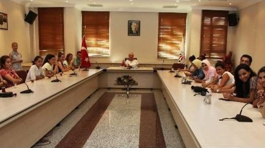 Yabancı &Ouml;ğrencilerin T&uuml;rkiye Sevgisi