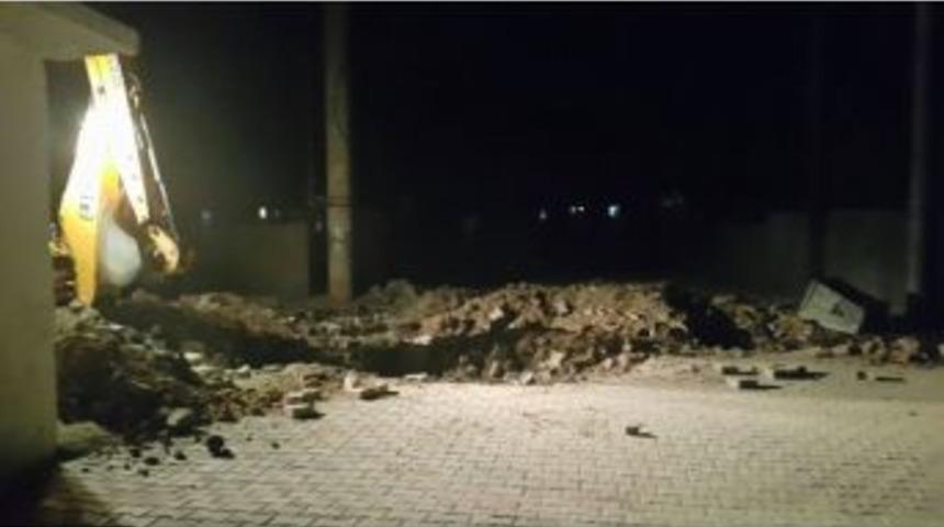 Pkk&rsquo;lılar Polise Saldırdı: 1 Yaralı