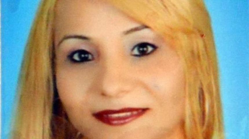 Eskort Sitesine Ilan Verdi, M&uuml;şterisi Polis &Ccedil;ıktı