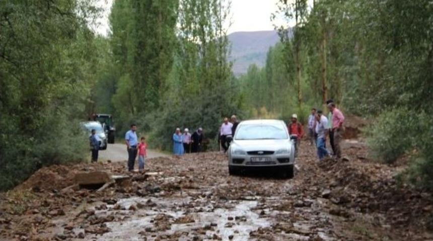 Sağanak Yağış Sele D&ouml;n&uuml;şt&uuml;