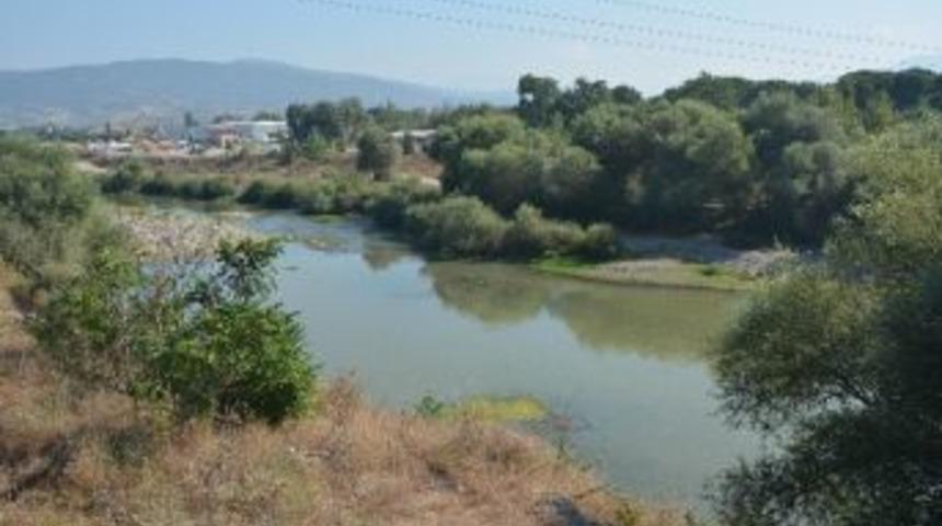 Dere Yatağında Dinamit Bulundu