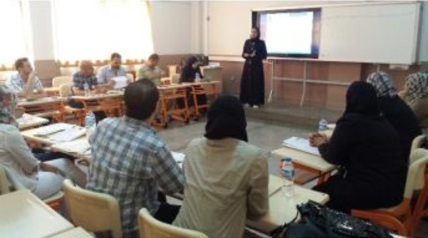 Suriyeli &Ouml;ğretmenlere Y&ouml;nelik Eğitim Programı D&uuml;zenlendi