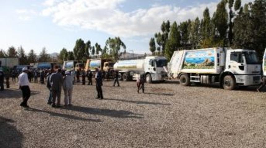 İpekyolu Belediyesinin D&ouml;rt &Ccedil;alışanı G&ouml;zaltına Alındı