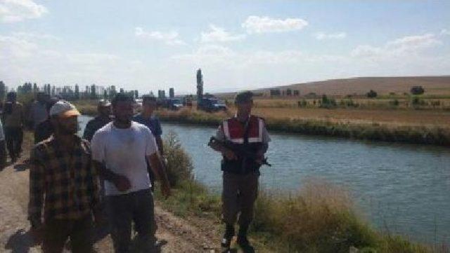 Serinlemek I&ccedil;in Girdiği &Ccedil;arşamba &Ccedil;ayı nda Boğuldu 1