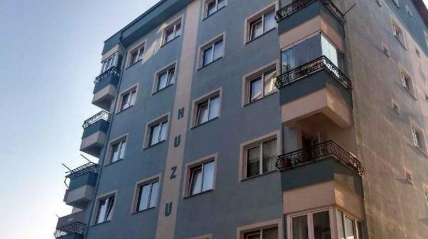 Orman Muhafaza Memuru, Eşini Ve Kızı Vurduktan Sonra Intihar Etti