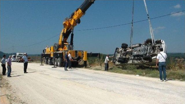 Bilecik’te Trafik Kazası, 2 Yaralı 2