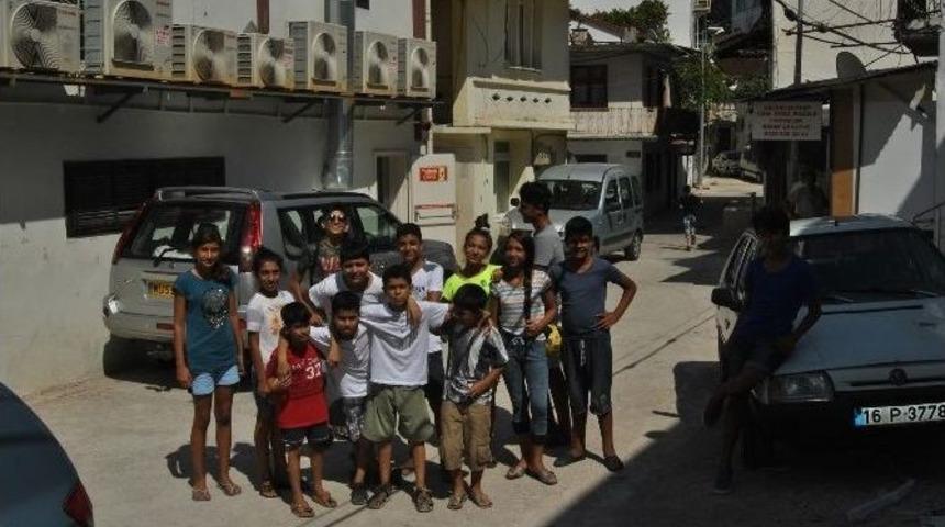 &Ccedil;ocuklar Oyun Oynayacak Alan İstiyorlar