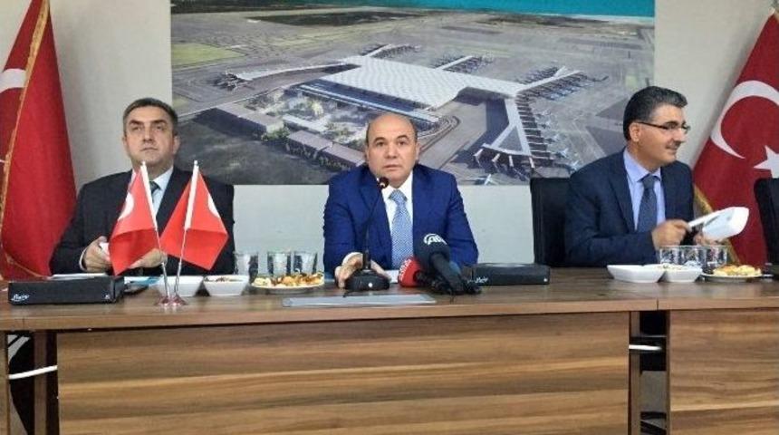 İstanbul&rsquo;daki 3 Havalimanı Metro Ağıyla Birbirine Bağlanacak