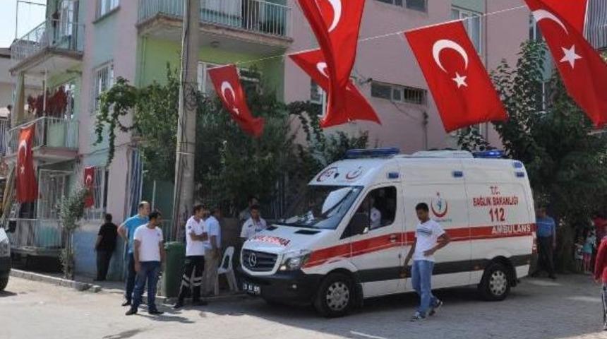 Kazayla Kendini Vuran Uzman &Ccedil;avuşun Denizli'deki Evine Ateş D&uuml;şt&uuml;