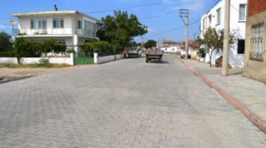 G&ouml;me&ccedil;&rsquo;te Kilit Taş Parke Taş &Ccedil;alışması İlk Etap Tamamlandı