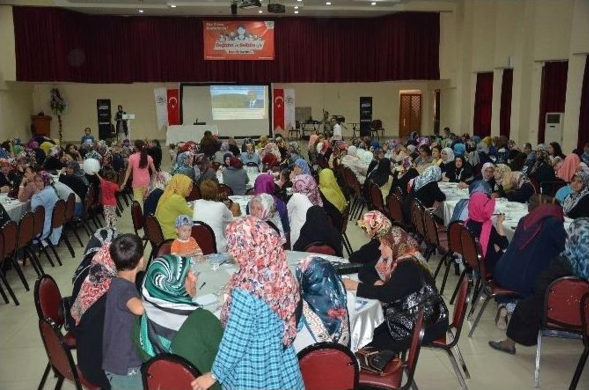 Başkan Bah&ccedil;avan, Kadınları Dinledi