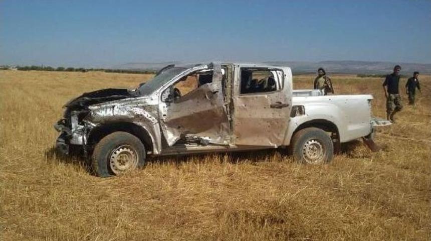 Suriye'de T&uuml;rkmenlerin Aracı Ge&ccedil;erken Mayın Patladı: 5 &Ouml;l&uuml;, 7 Yaralı