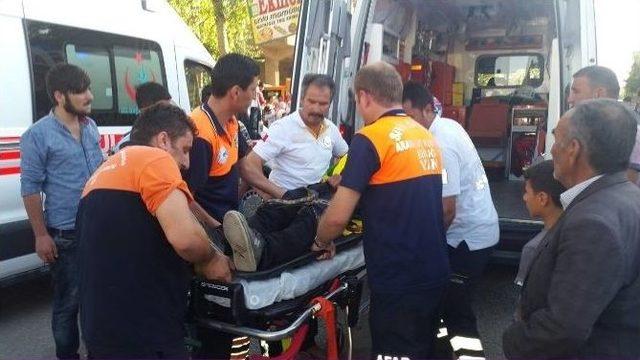 Van’da Sıkışmalı Trafik Kazası; 1 Yaralı