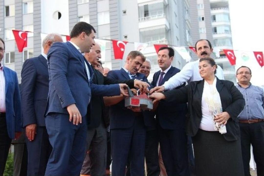 Derebah&ccedil;e Sosyal Tesisleri&rsquo;ne G&ouml;rkemli Temel Atma