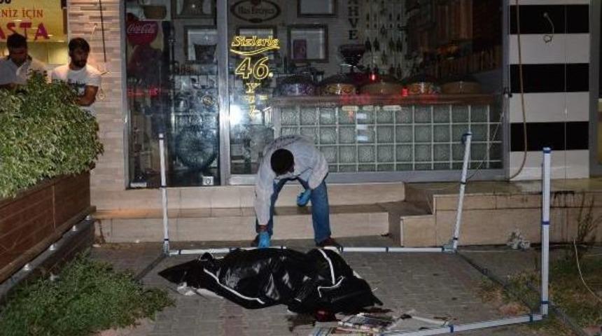 Gen&ccedil; Kız 9'uncu Kattan Atlayarak Intihar Etti