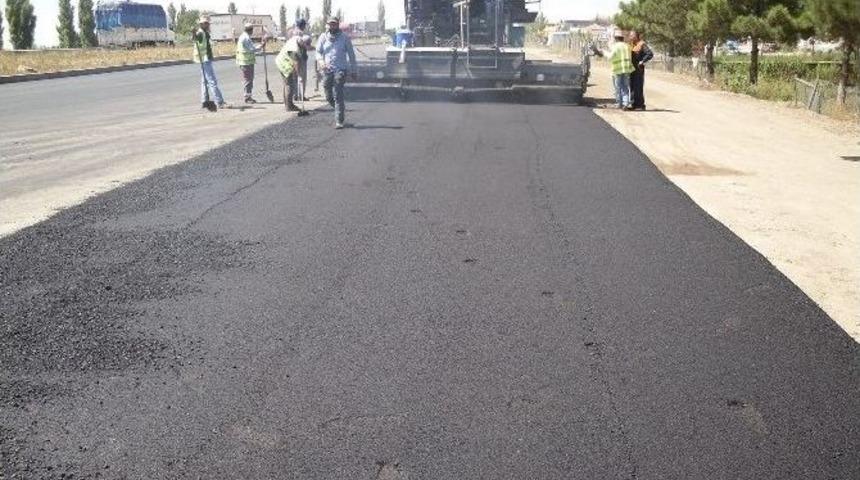 Topakkaya&rsquo;da Toprak Yol Kalmadı