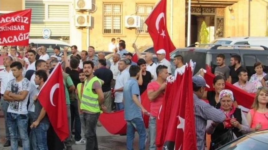 Sandıklı&rsquo;da &rsquo;ter&ouml;re Lanet&rsquo; Y&uuml;r&uuml;y&uuml;ş&uuml;