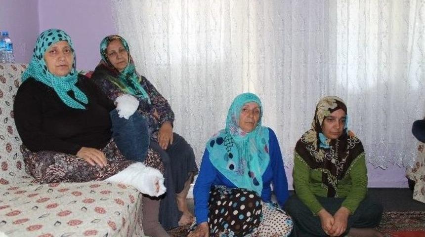 Kızı Ve Eşi &Ouml;ld&uuml;r&uuml;len Acılı Kadın Yaşadıklarını Anlattı