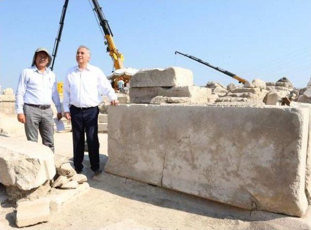 Laodikya da 1900 Yıllık  su Kanunu  1