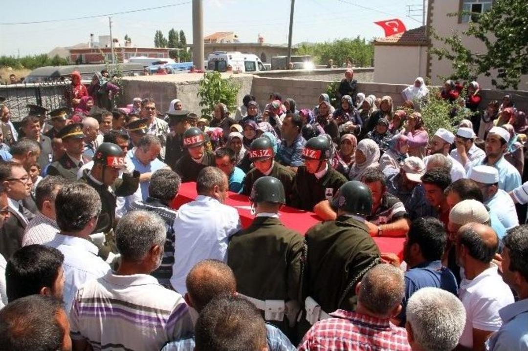 Şehit Nişanlıya Son Veda