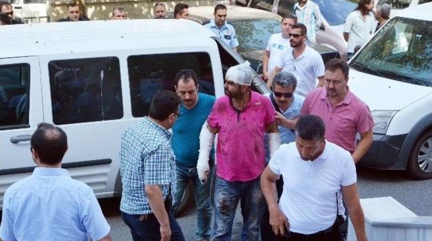 Katil Zanlısını Lin&ccedil; Edilmekten Polis Kurtardı