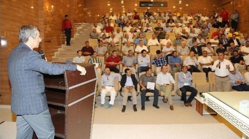 Başkan Tahmazoğlu M&uuml;teahhitlerle Bir Araya Geldi