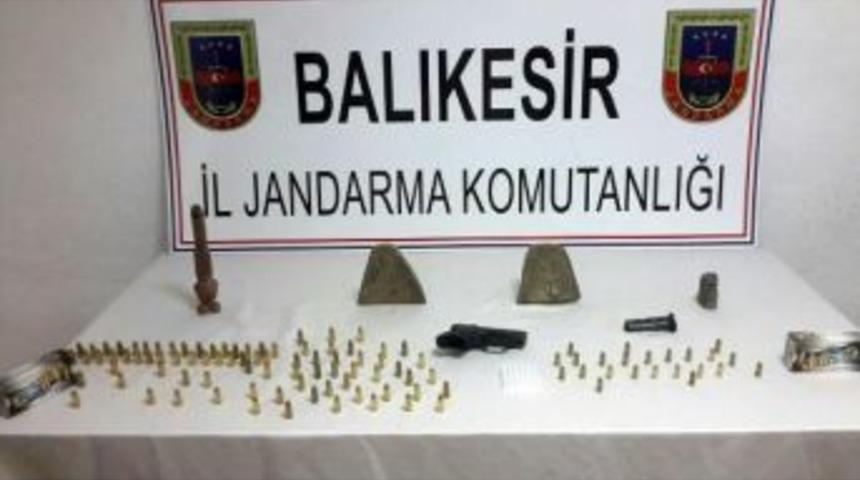 Bandırma'da 1 Milyon Dolar Değerinde Tarihi Eser Ele Ge&ccedil;irildi