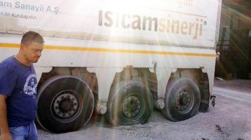 Bandırma&rsquo;daki Sanayi Esnafının Yol Tepkisi