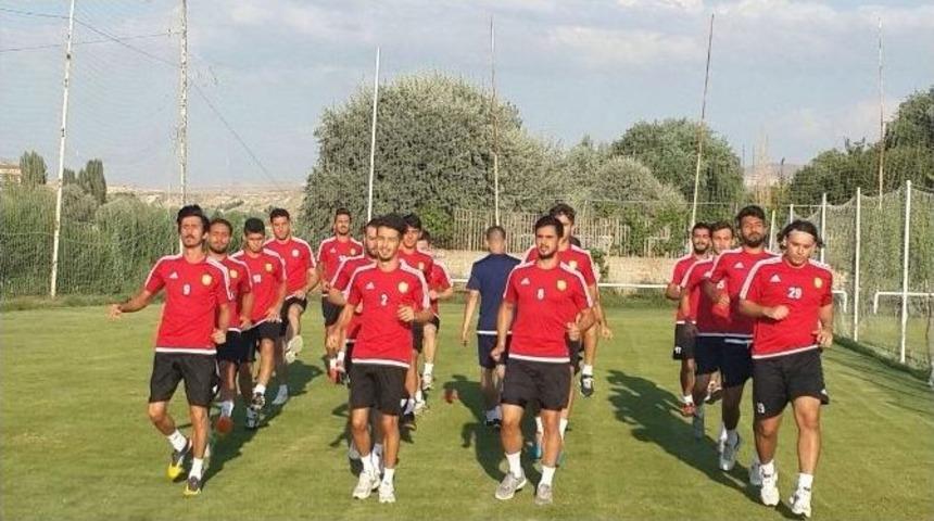 Osmaniyespor, Nevşehir Kampında G&uuml;&ccedil; Depoluyor