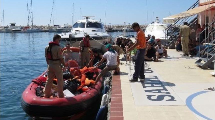 Ayvacık&rsquo;ta 103 Ka&ccedil;ak G&ouml;&ccedil;men Yakalandı