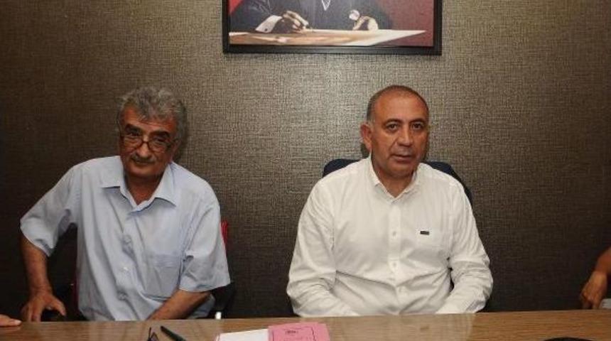 Fotoğraflar // Chp'li G&uuml;rsel Tekin'den "esenler Ranta A&ccedil;ılıyor" Iddiası...
