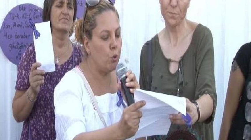 Kadınlardan Barış Için Eylem...