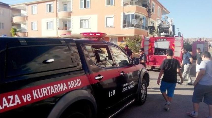 Ocakta Unutulan Yemek Yangına Neden Oldu