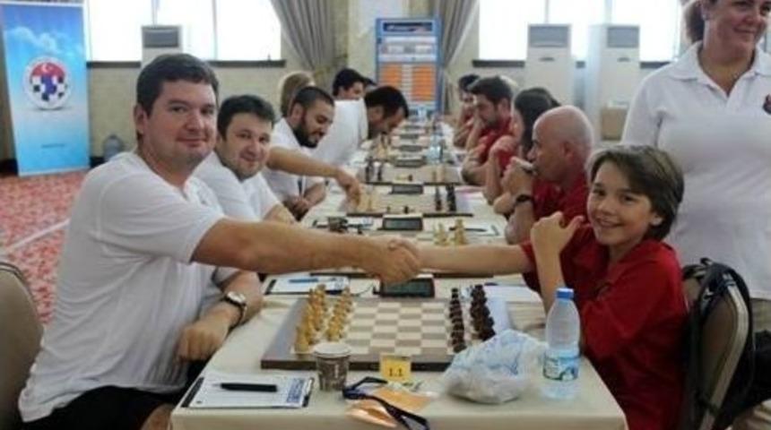 Kayseri Şeker Zeka K&uuml;plerini Buluşturacak