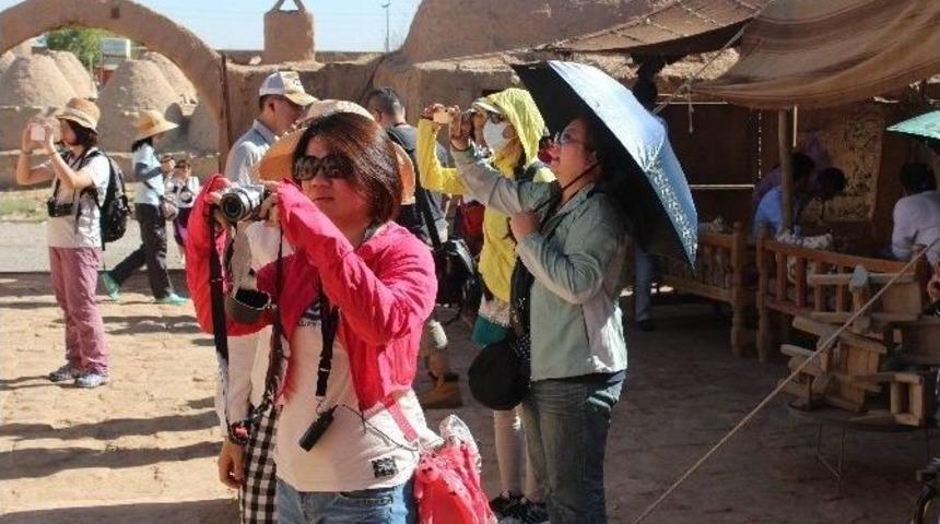 Tayvanlı Turistler &Ccedil;inli Zannedilerek Saldırıya Uğramaktan Korkuyorlar