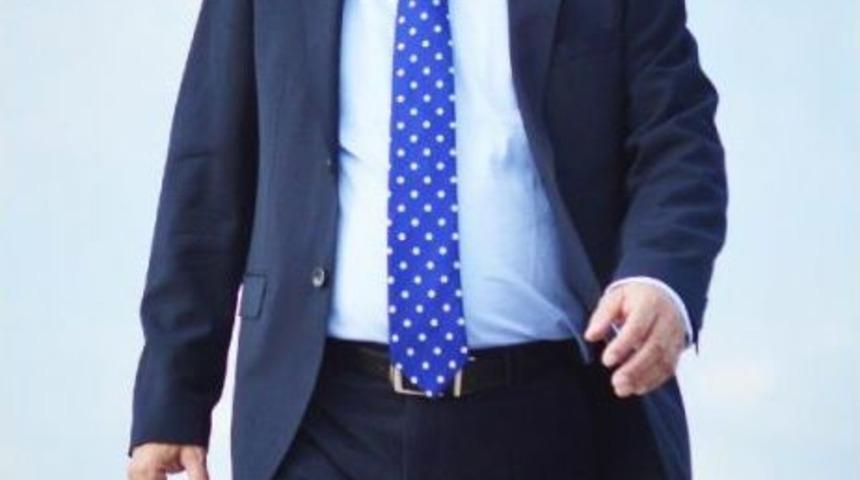 Beh&ccedil;et Saatcı'dan, 'b&uuml;y&uuml;kşehir Yasası' I&ccedil;in Referandum &Ccedil;ağrısı