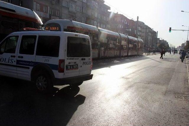 Ş&uuml;pheli Otomobil Polisi Alarma Ge&ccedil;irdi 2