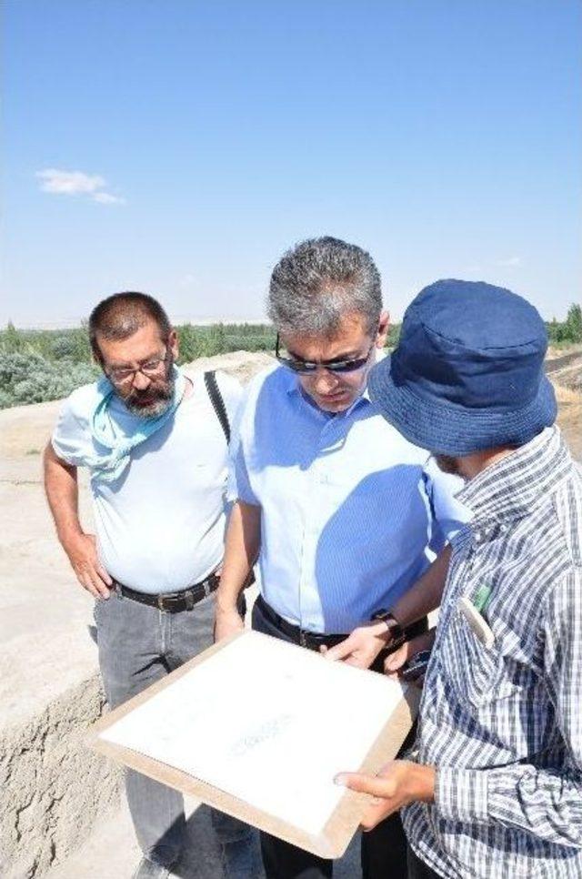 Karahüyük’teki Kazı Çalışmaları 68 Yıl Sonra Yeniden Başladı