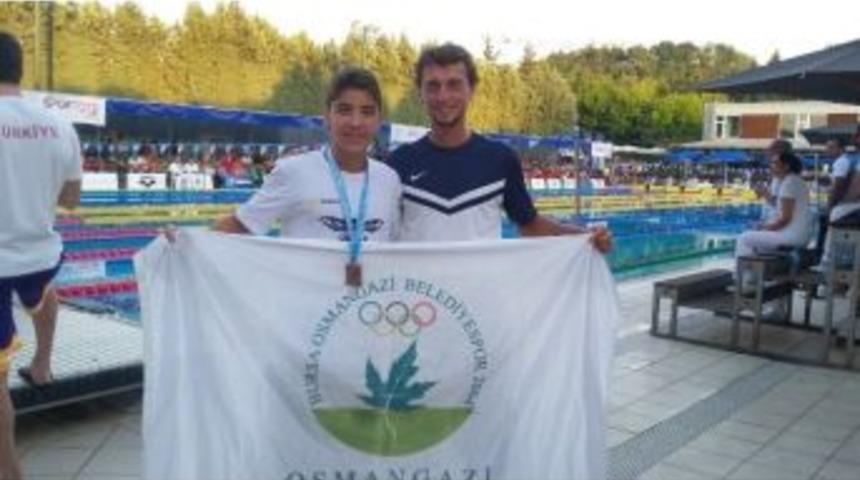 Osmangazili Y&uuml;z&uuml;c&uuml;ler Madalyaları Topladı