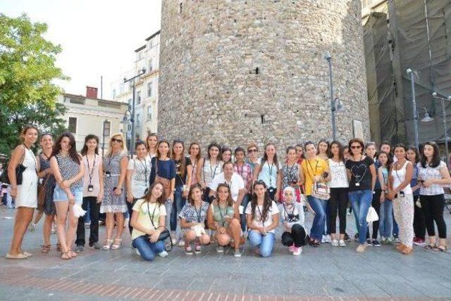 "her Kızımız Bir Yıldız Projesi"nin Yıldız&lsquo;Ları İstanbul&rsquo;Da 1