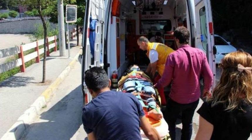 Zongulda'ta Kaza: 3 Yaralı